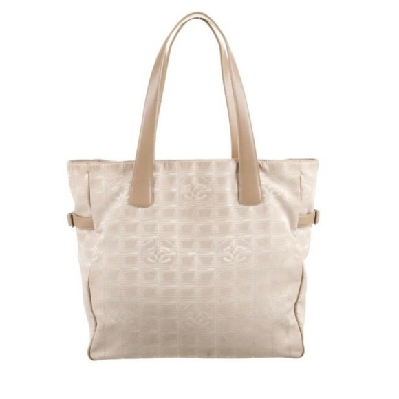 Authentic Chanel CHANEL New Travel Line Tote MM Bag Nylon Gently Used - Picture 5 of 6